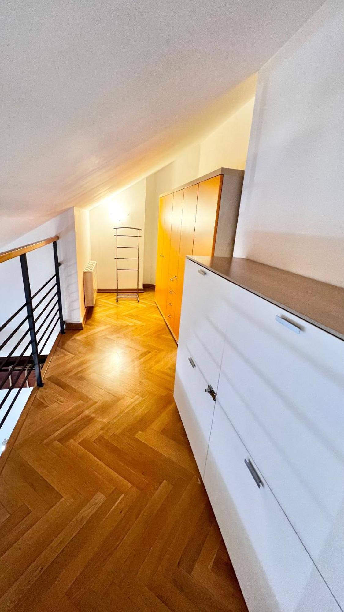 Miru Loft