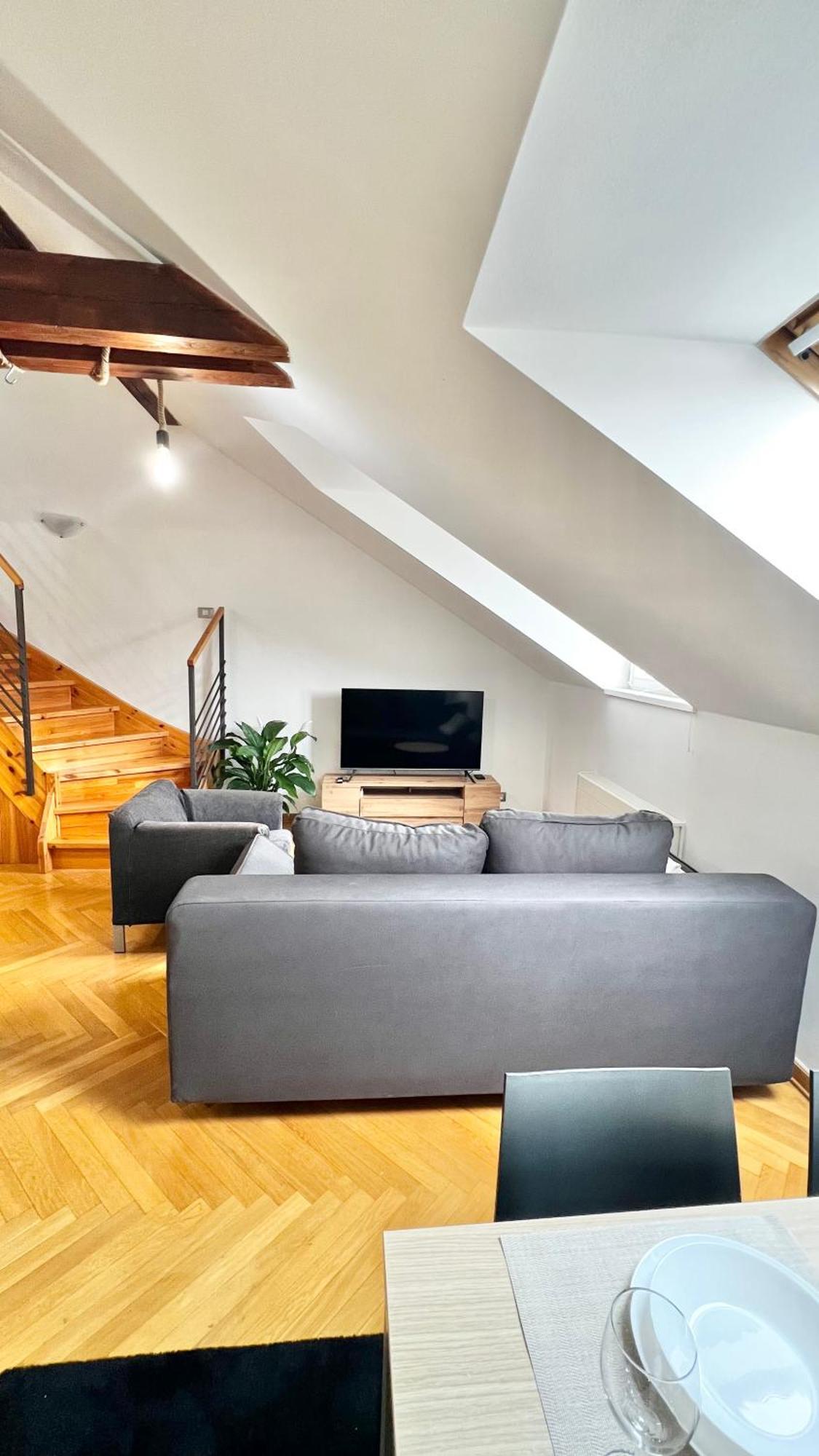 Miru Loft Apartment Prague