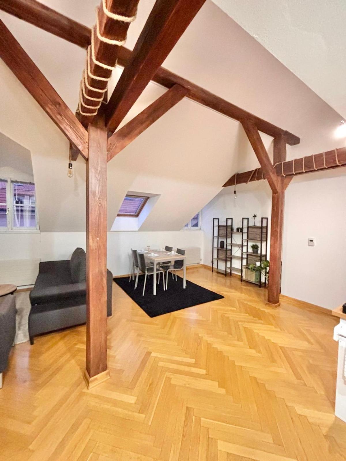 Miru Loft *